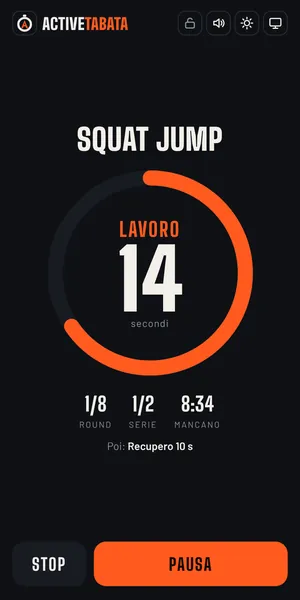 Allenamento in corso: squat jump, lavoro