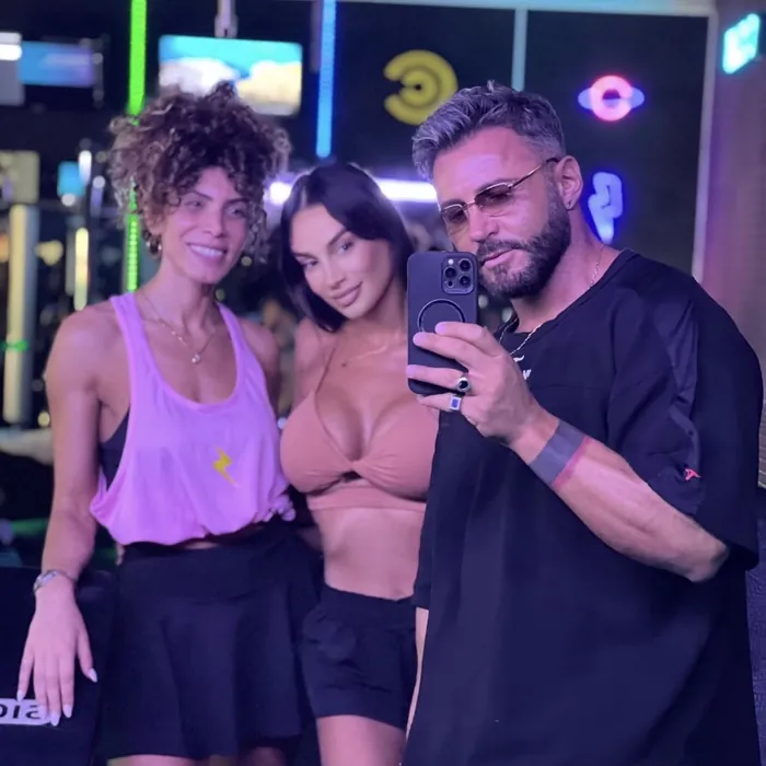 Carlo Cavallo con un cliente del C Club